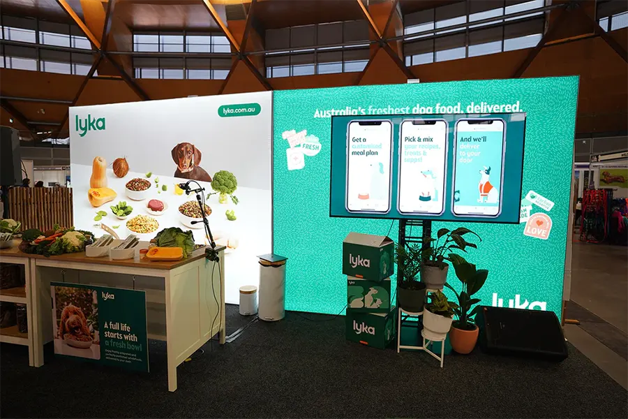 Media wall for events